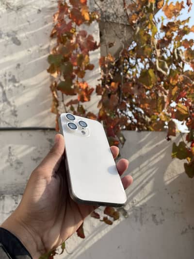 iPhone 16 pro 128 gb