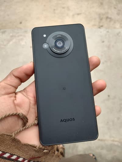 sharp aquos r7 12 256 official PTA approved dual sim 03478288114