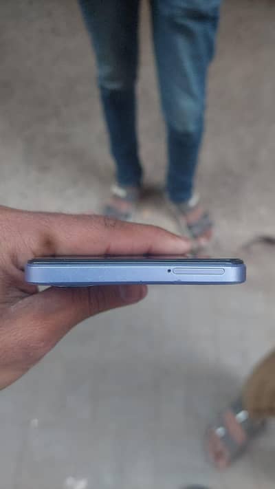 box bhi mojod Hy 6.128