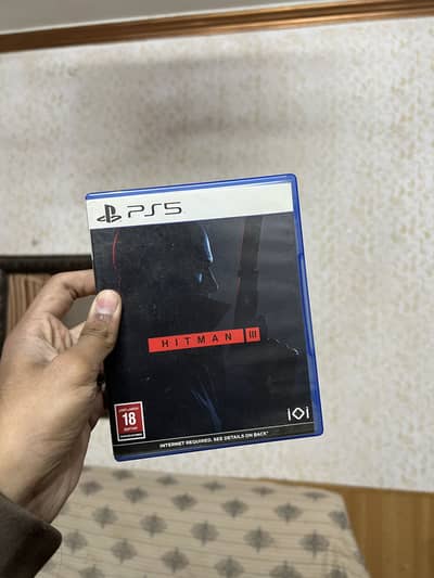 Hitman 3 ps5 disc slightly used