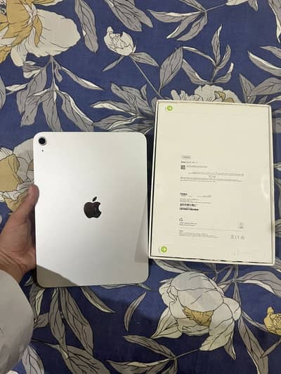 ipad 11 generation 128gb 1cc