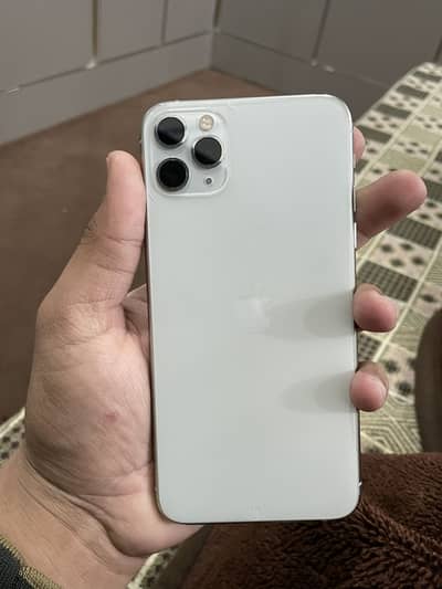 11 pro max. Non pta 64gb 70 health