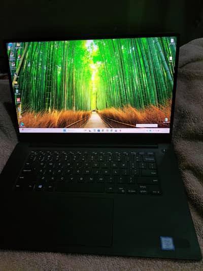 DELL Precision 5540 with 4k touch display