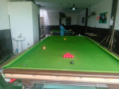 snooker club running  only 10000 rent sare life rana chowk