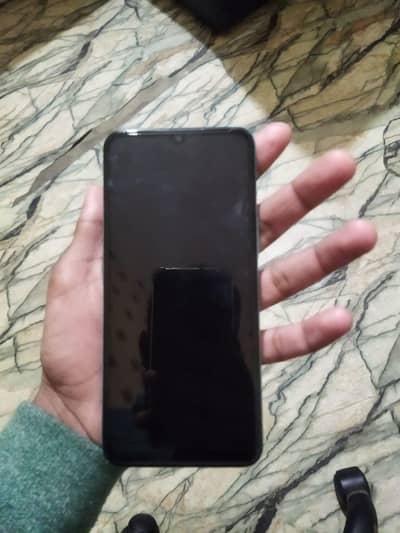 Infinix note 11 128gb / 4+3 Ram