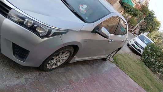 Toyota Corolla gli 2016model