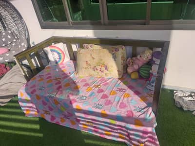 KIDS COT/ BABY COT/CRIB/ BASSINET/KIDS BED/KIDS FURNITURE