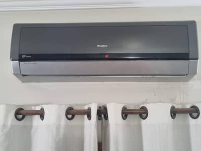 Gree Inverter Split AC 1.5 Ton
