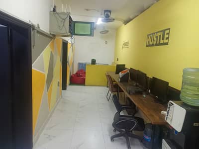 1000Sqft 1st Floors tiles floor Commercial Hall For Rent At The Hot Location Of Johar Town