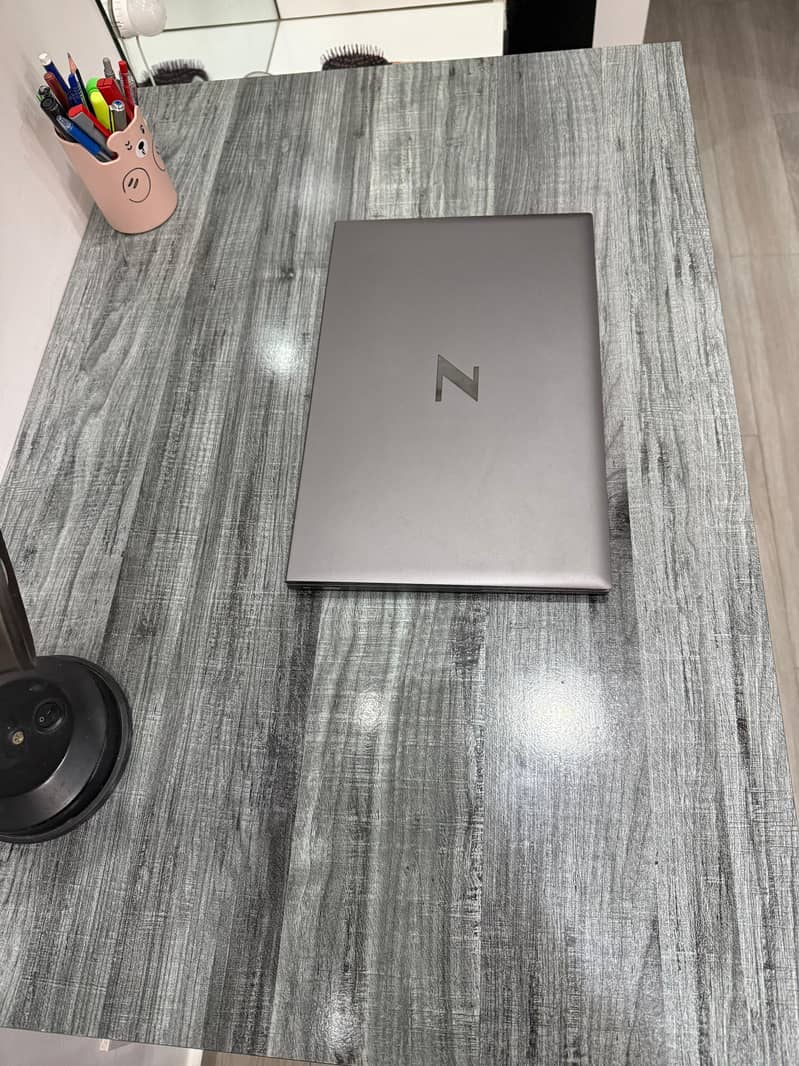 Study Table Brand new 7