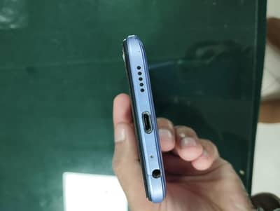 Techno Spark 8C 4GB Ram 128GB