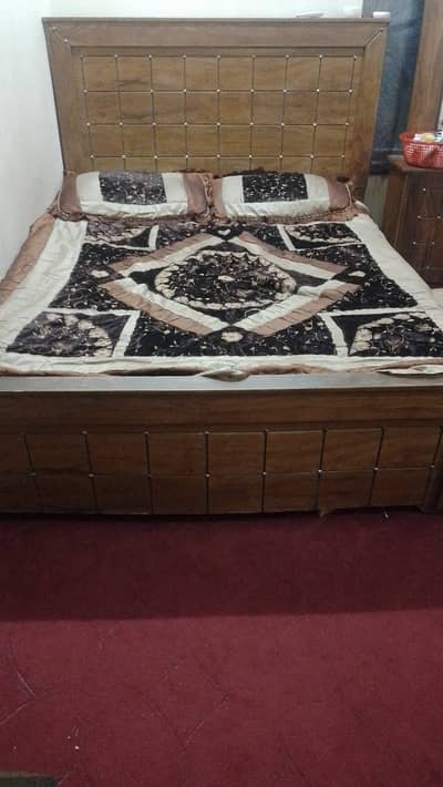 Bed Side table & Dressing Used