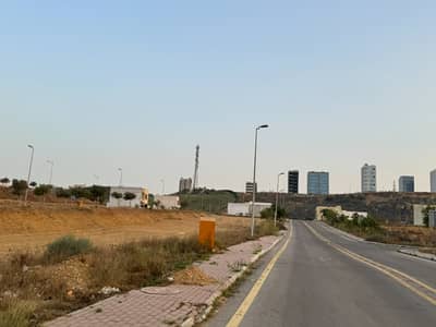 125 Sq Yd Plot For Sale Precinct-10B, Bahria Town Karachi. Near Murree Point | Prime Location | Ideal for Residence or Investment. Just 8 Min Drive from Main Gate.