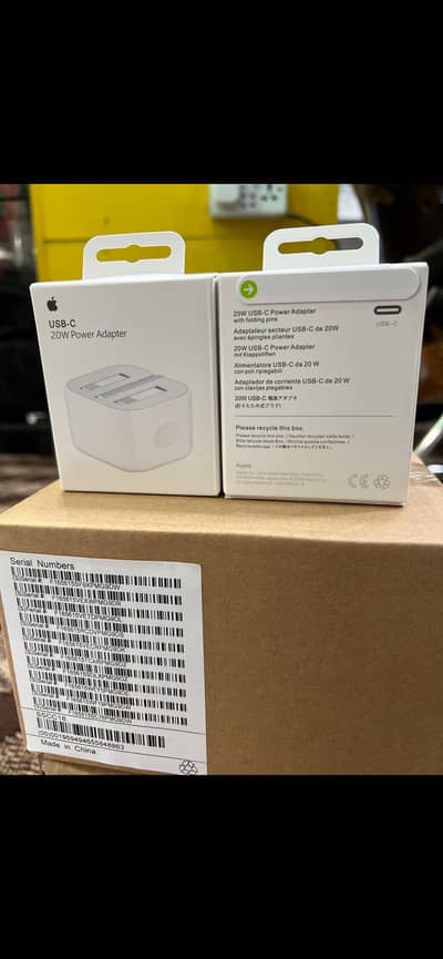 Apple Adopter pint 20 watt premium quality serial match