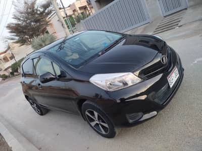 TOYOTA VITZ 2012/15 URGENT SALE