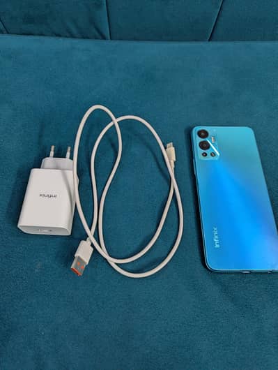 Infinix Hot 12 (6/128gb) With Charger