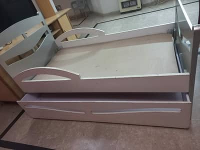 drawer bed