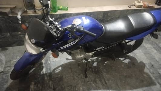 Yahmah YBR 125 blue colour