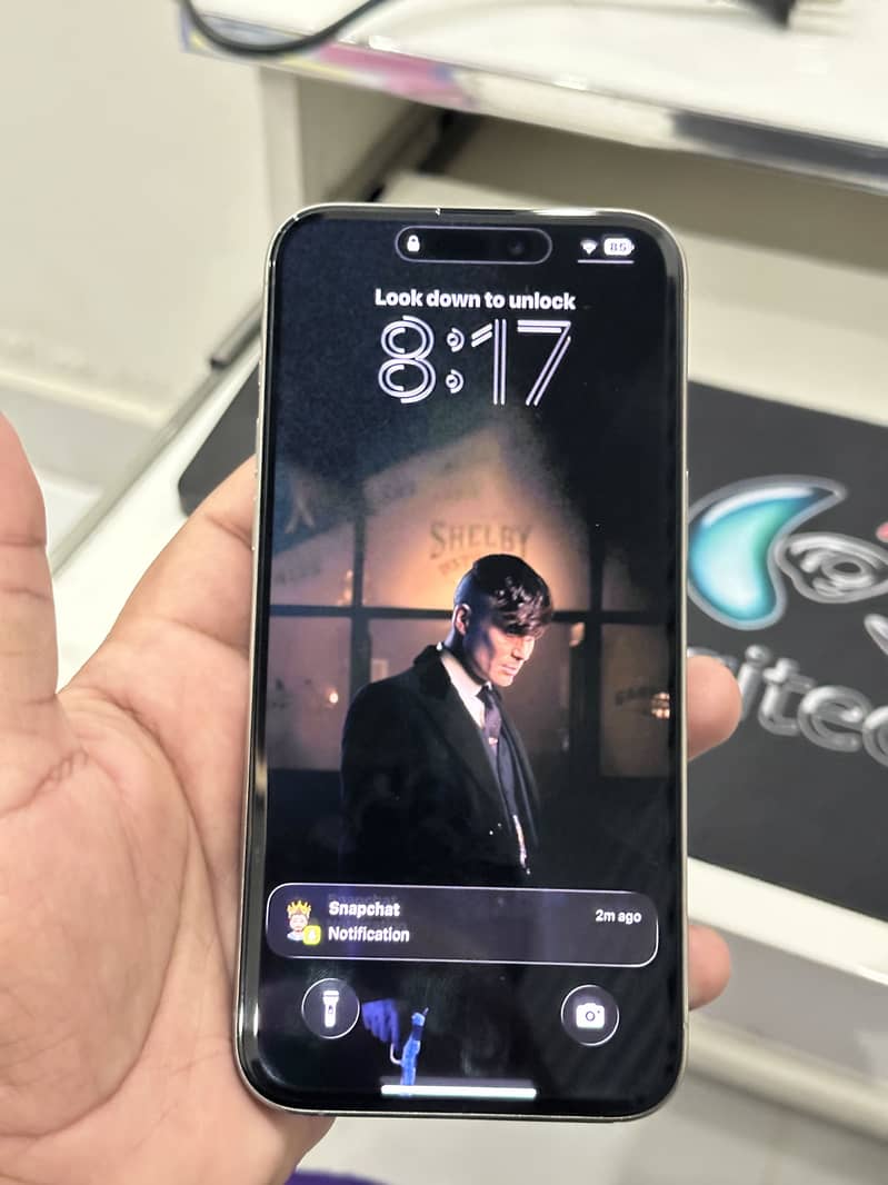 IPHONE 15 PRO MAX 2