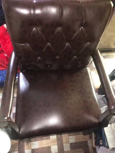 i want to sell study table and chair with good condition