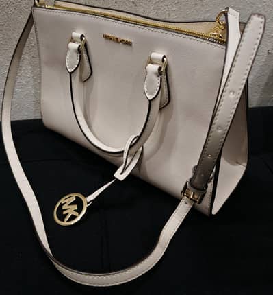 Michael Kors Women’s Bag | Luxury Handbag | Branded Bag | Women Bag