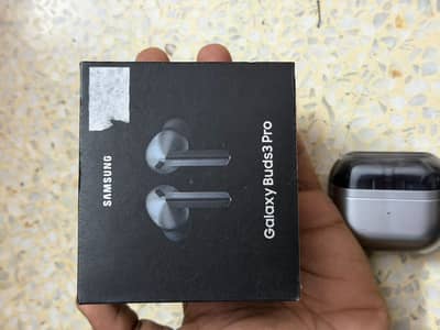 Samsung galaxy buds 3 pro used