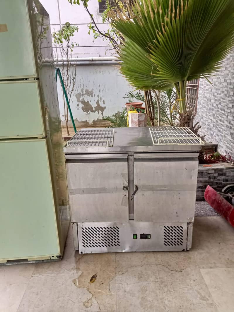 office Table chairs kitchen cabinet Many others 9