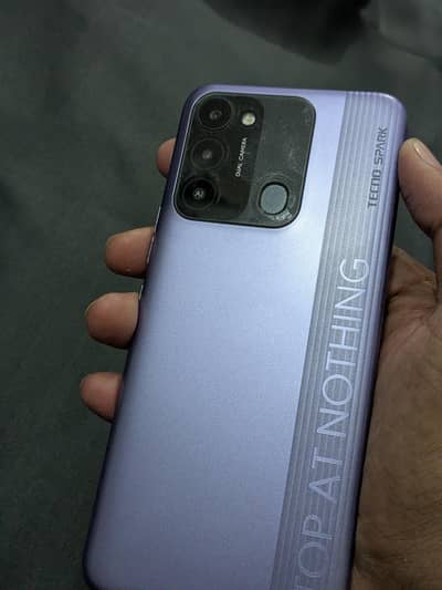 Tecno Spark 8C