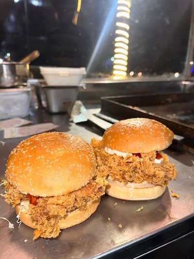 Food Point for sale Good income