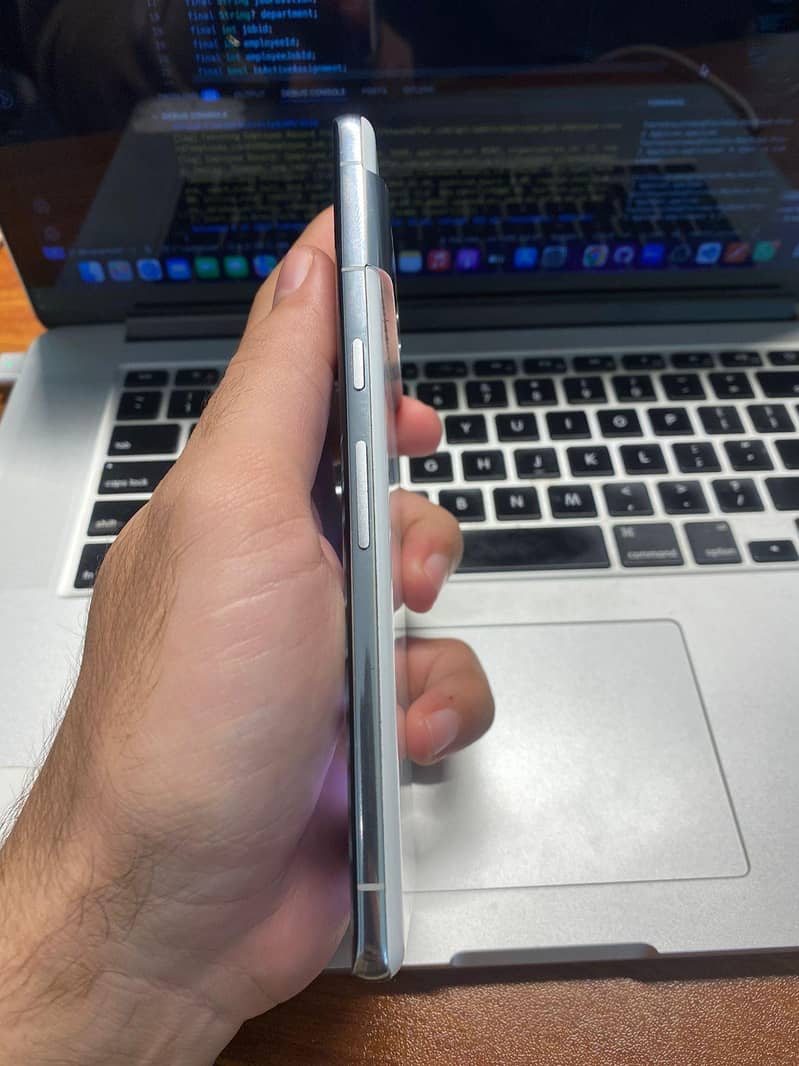 Google pixels 7 pro 2