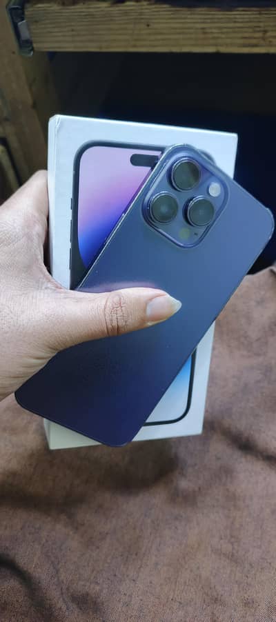 14 pro max 128 gb with box phycally e sim