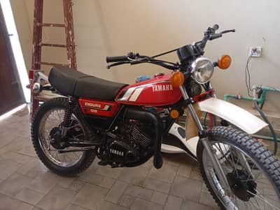 Yamaha enduro100