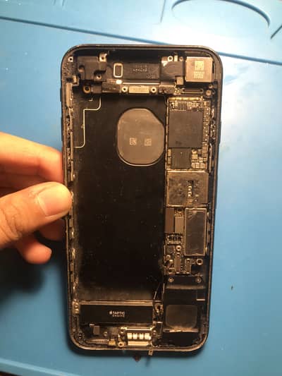 iPhone 7 mother board, camera, Taptic Engine, speaker and housing