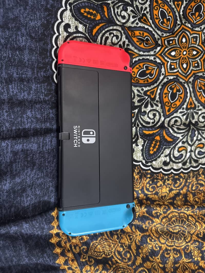 Nintendo Switch Oled (First generation) 1