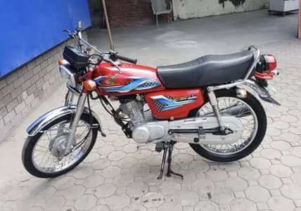 Honda cg 125 (2023/2024) All Punjab register home use