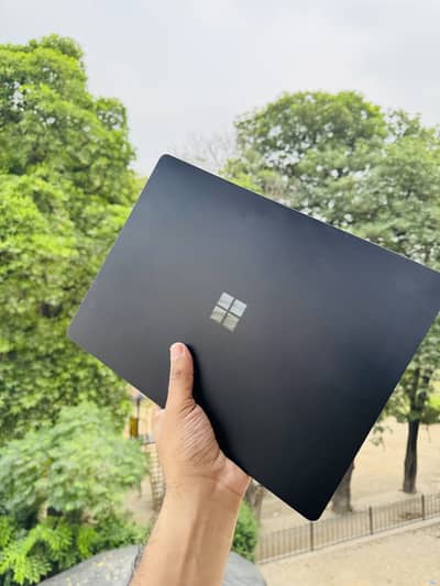 Microsoft surface laptop 3