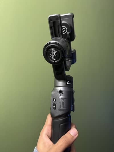 Zhiyun smooth 5