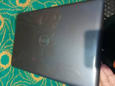 Dell i5 7th generation 8gb /256 SSD