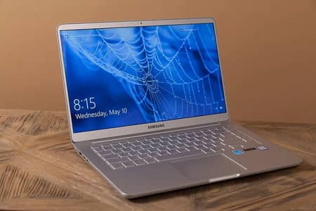 Samsung laptop core i7 8th generation slim edition