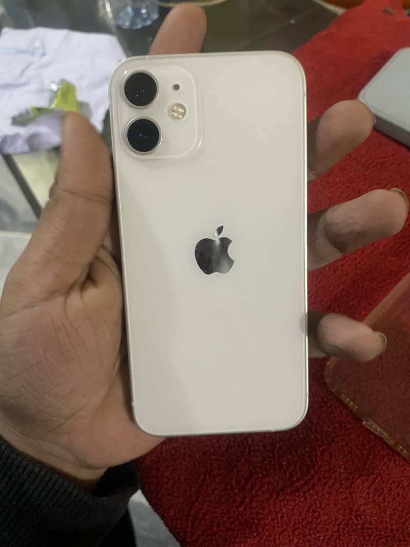 iPhone 12 mini 2