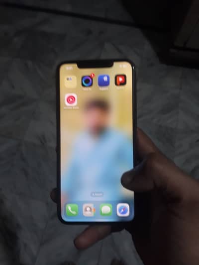 Apple iPhone 11 Pro Max