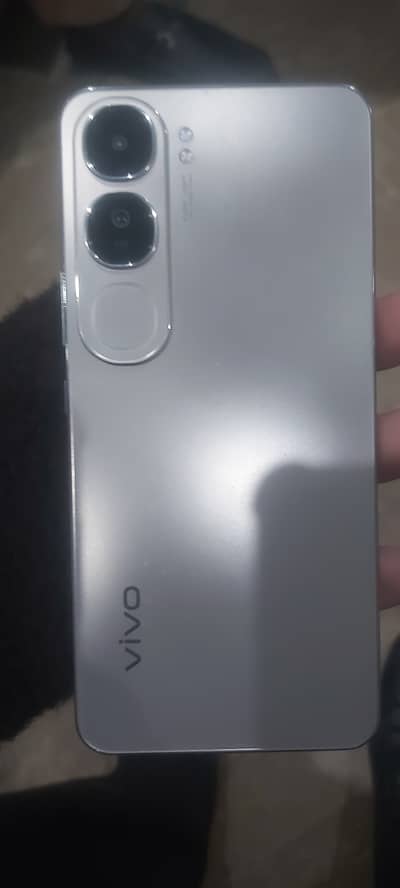 Vivo Y200