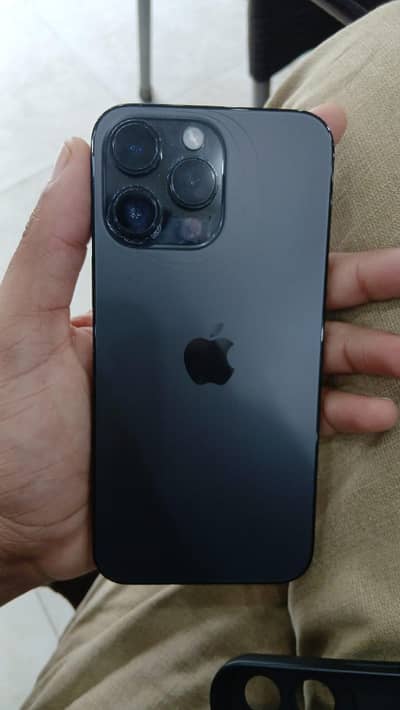 I phone 14 pro max jv 128  back miner crack