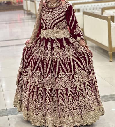 velvat bridal dress