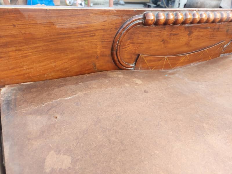 خالص شاوا (شیشم) لکڑی کا سنگل بیڈ برائے فروخت 4