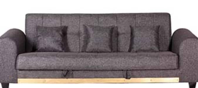 Single bed  tht can be converted into sofa with half size or full bed