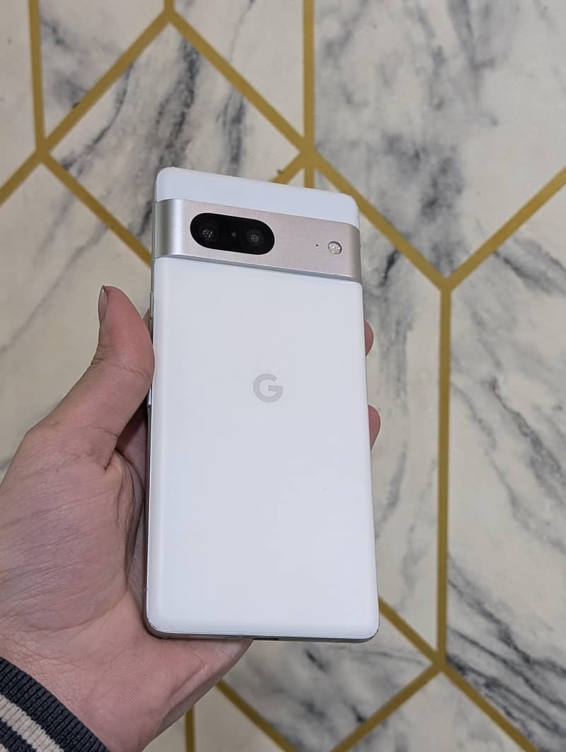 Google pixel 7 1