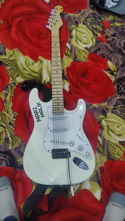 Electric guitar for sale