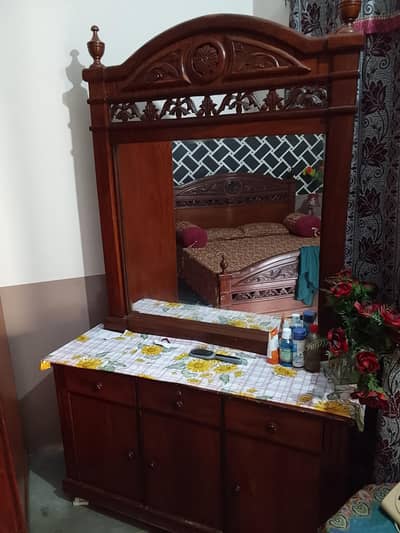 1 bed 3 almari for sale