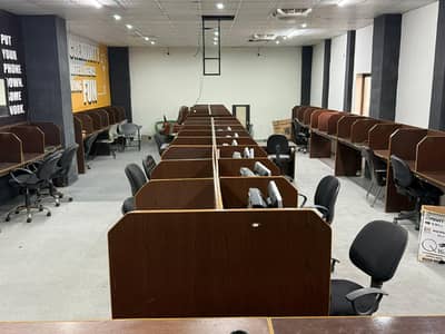 3000 Square Feet Fully Furnished Office Main Boulevard